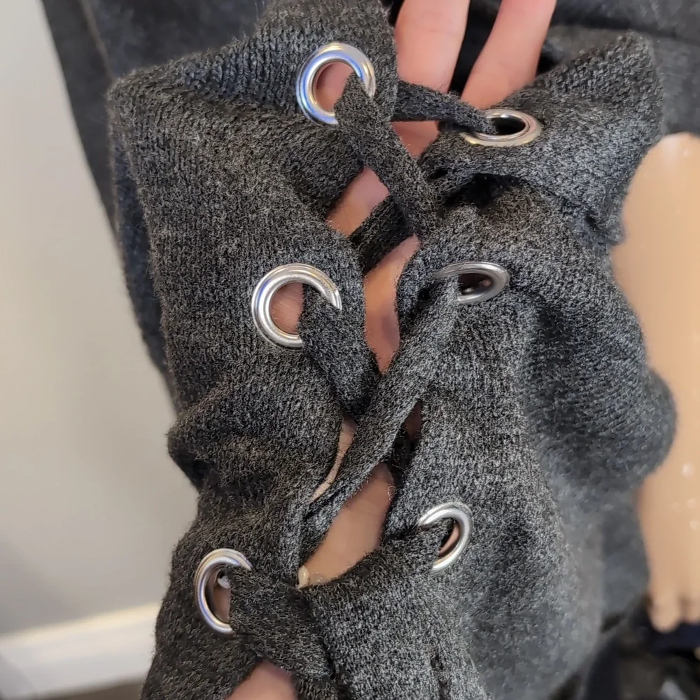 Michael Kors Charcoal Grey Knit Poncho Lace Up Grommet Cape Sweater Womens O/S - Picture 7 of 14